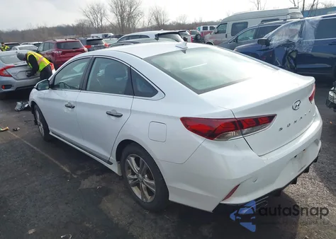 2019 Hyundai Sonata Sport z USA, uszkodzony, nr VIN 5NPE34AF0KH787982